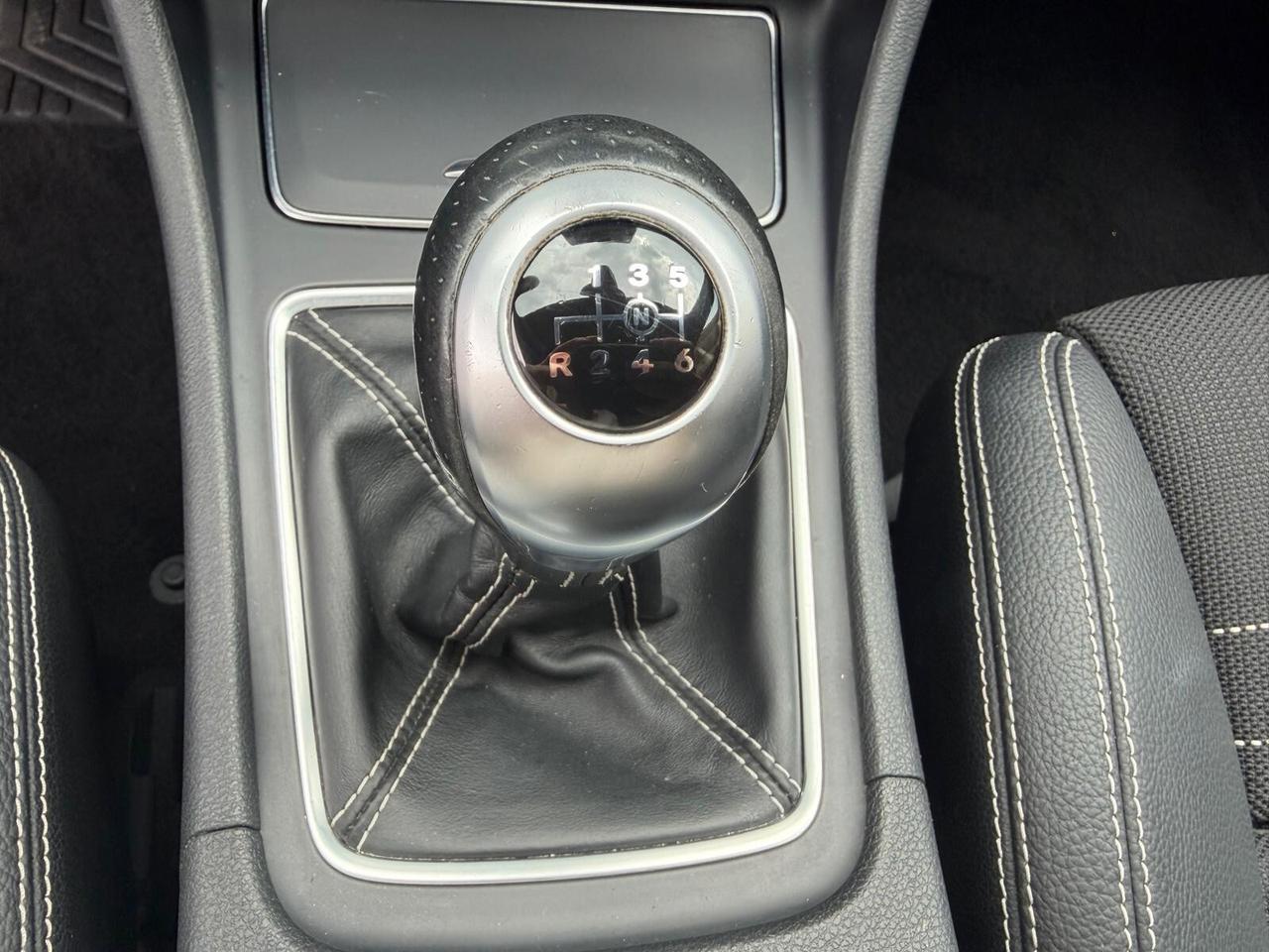 Mercedes-benz A 180 d Sport RESTYILING FULL LED