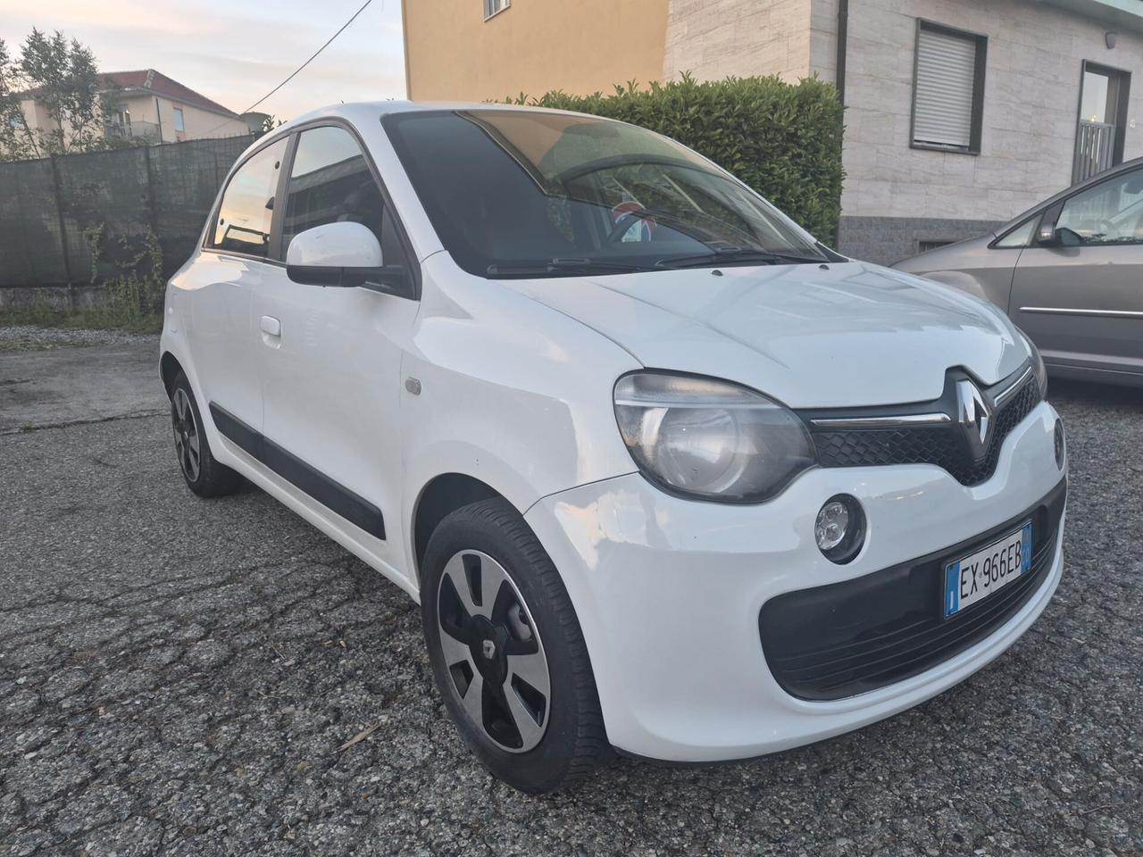 Renault Twingo 1.0 SCe Wave