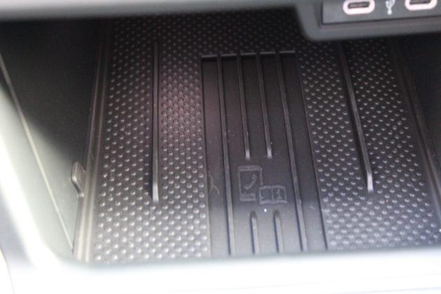 VOLKSWAGEN Taigo 1.0 TSI 115 CV R-Line-KM0 TETTO APRIBILE