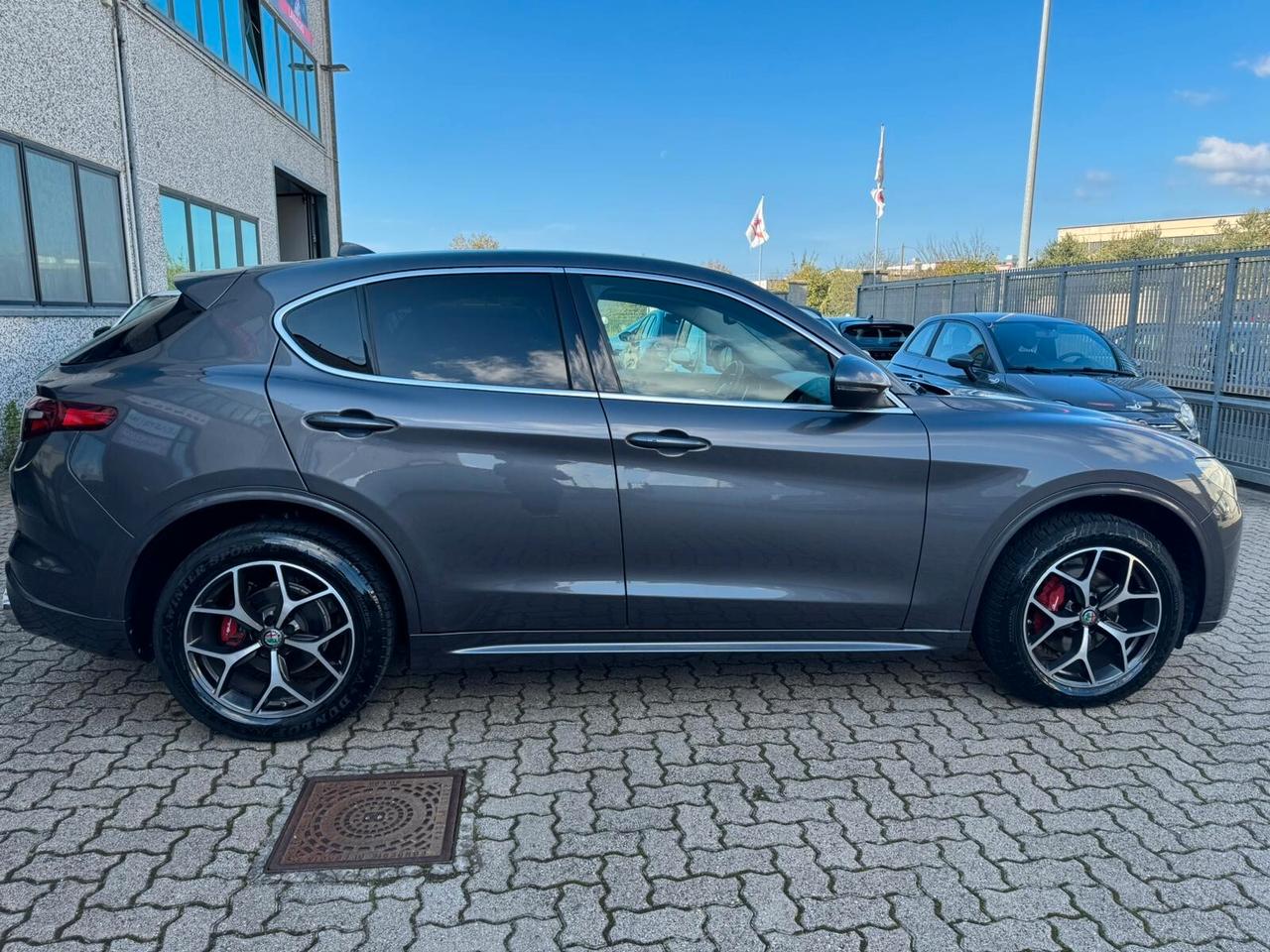 Alfa Romeo Stelvio 2.2 Turbodiesel 190 CV AT8 RWD Executive