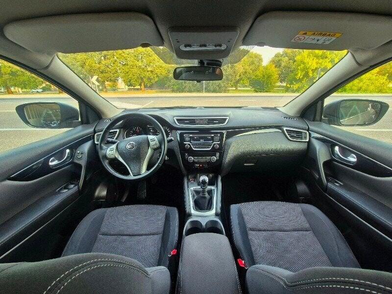 Nissan Qashqai Qashqai 1.2 DIG-T Acenta