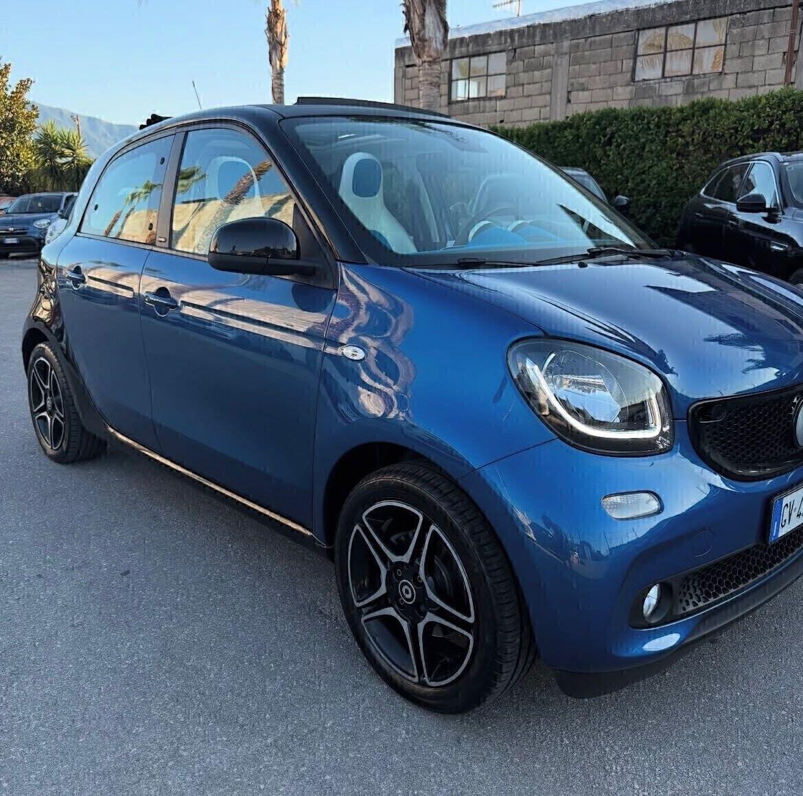 Smart ForFour 70 1.0 Proxy