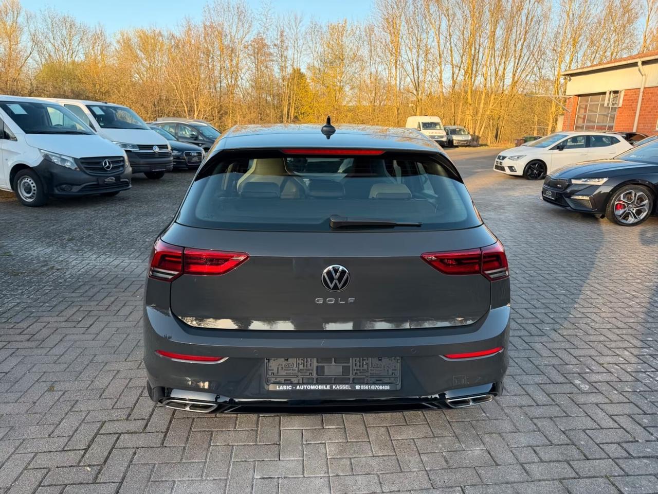 Volkswagen Golf VIII Lim. R-Line