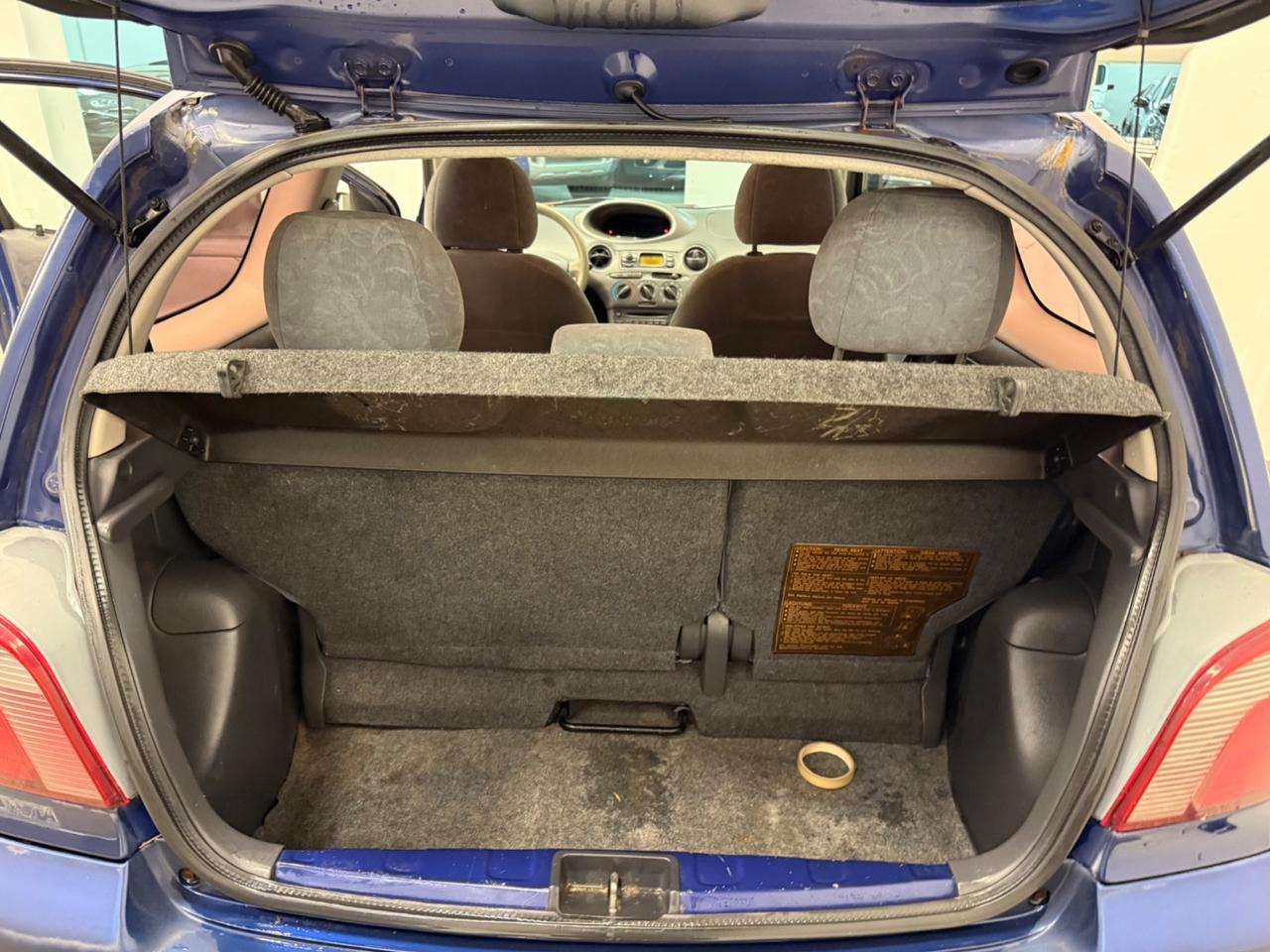 Toyota Yaris 1.0i 16V cat 3 porte