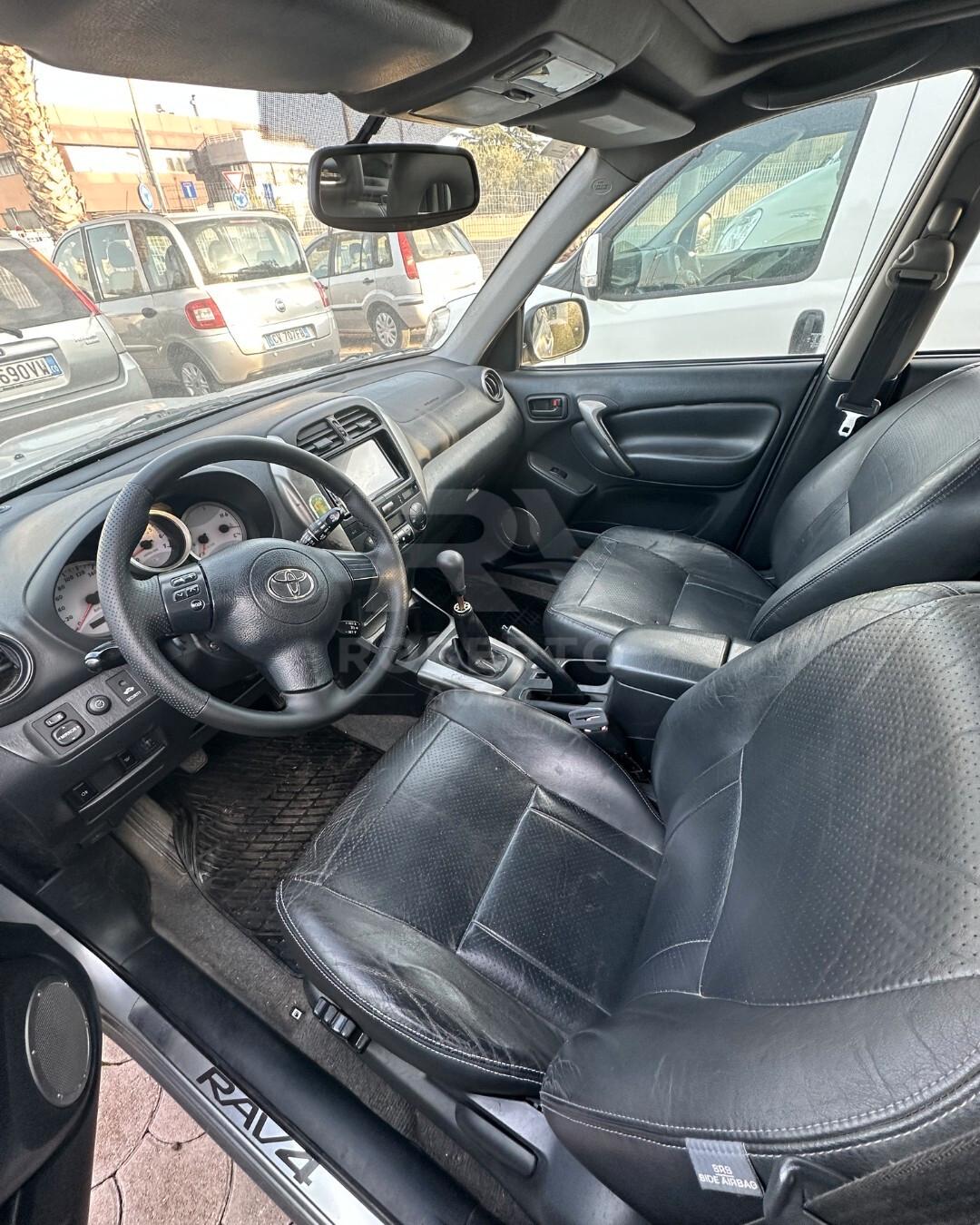 Toyota RAV 4 RAV4 2.0 Tdi D-4D cat 5 porte Sol