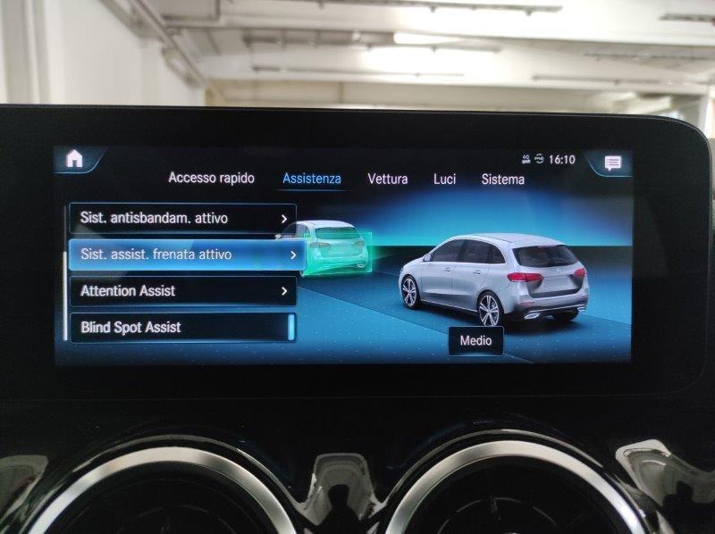 Mercedes-Benz Classe B (W247) - B 180 Automatic Business Extra