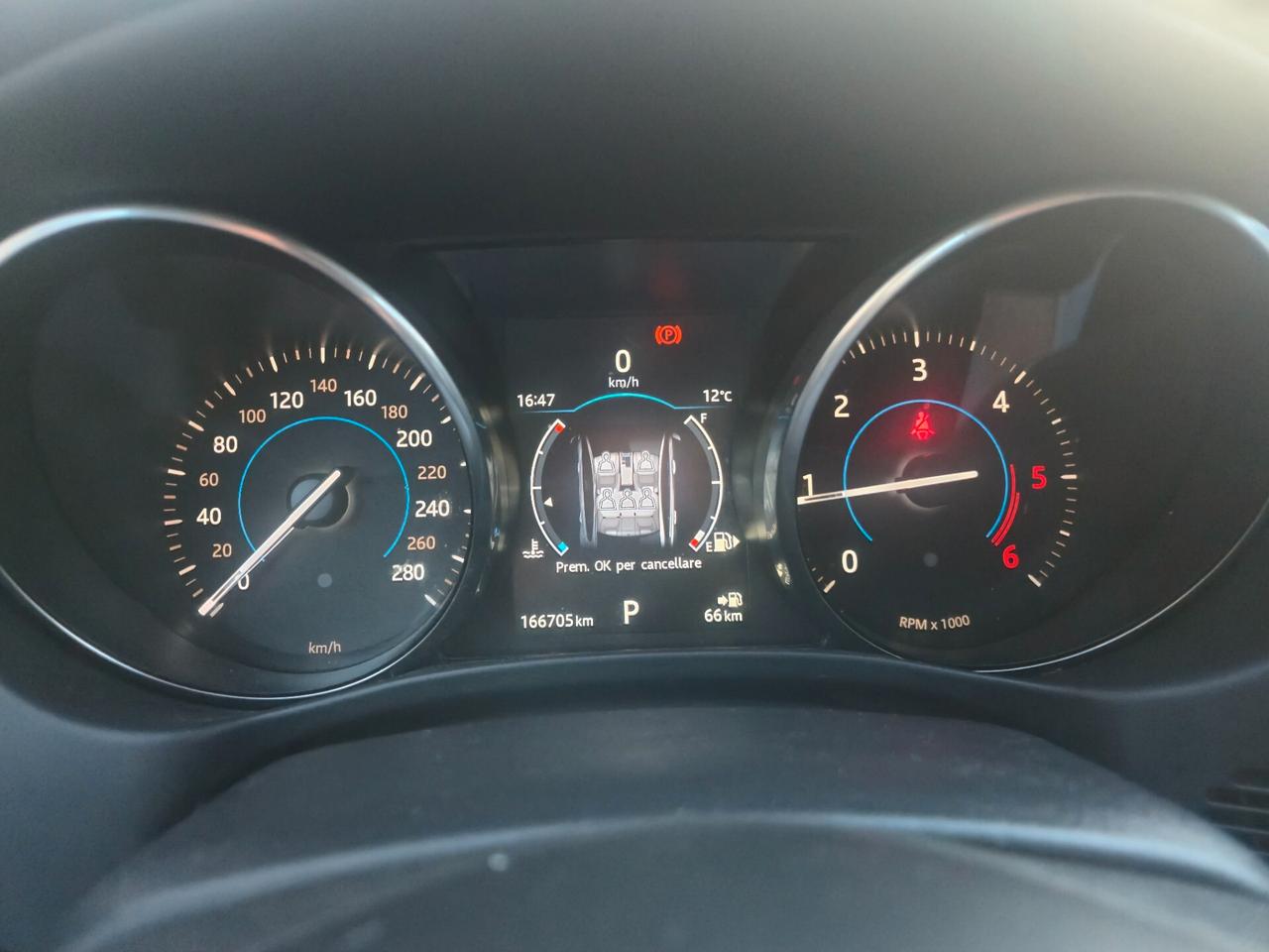 Jaguar XE 2.0 D Turbo 180CV Portfolio