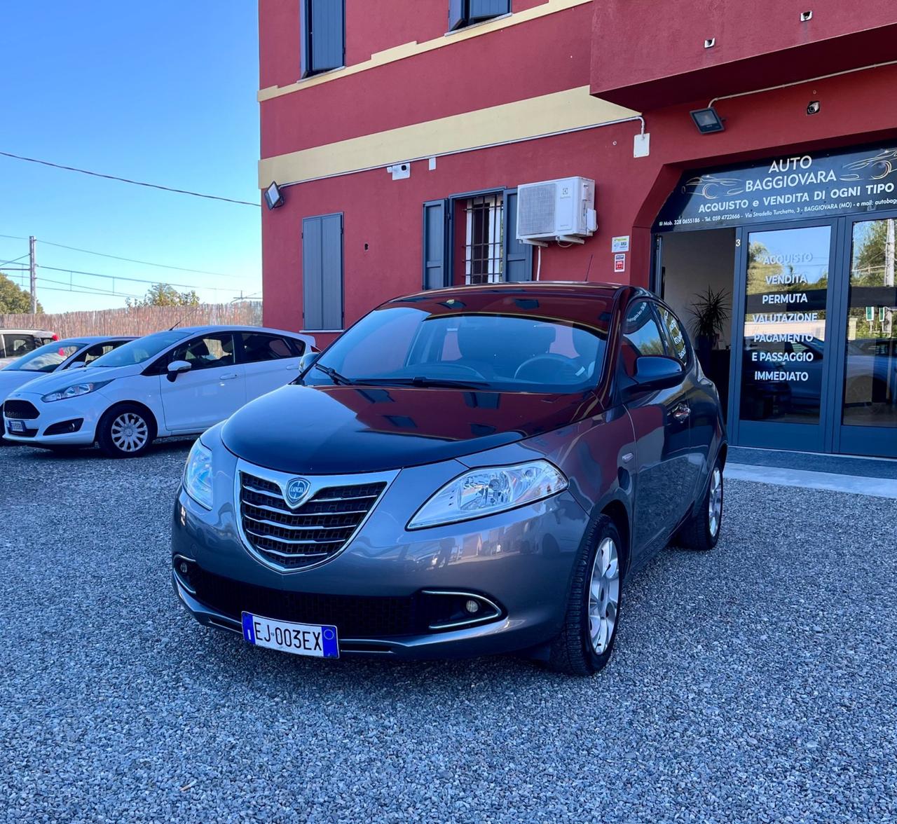 Lancia Ypsilon 0.9 TwinAir 85 CV 5 porte