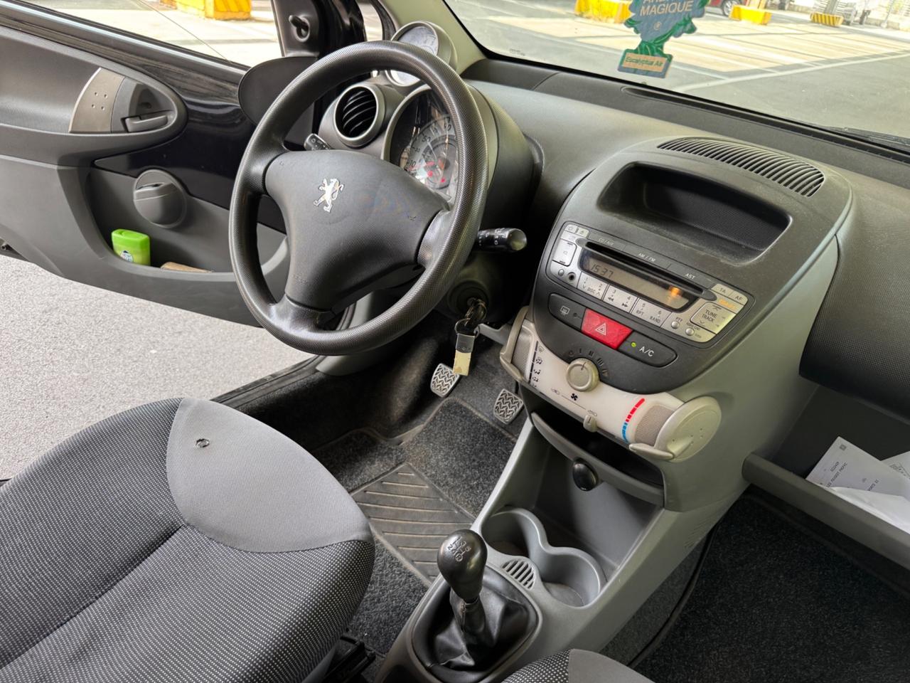 Peugeot 107 1.0 68CV 5p. Perfetta 2007