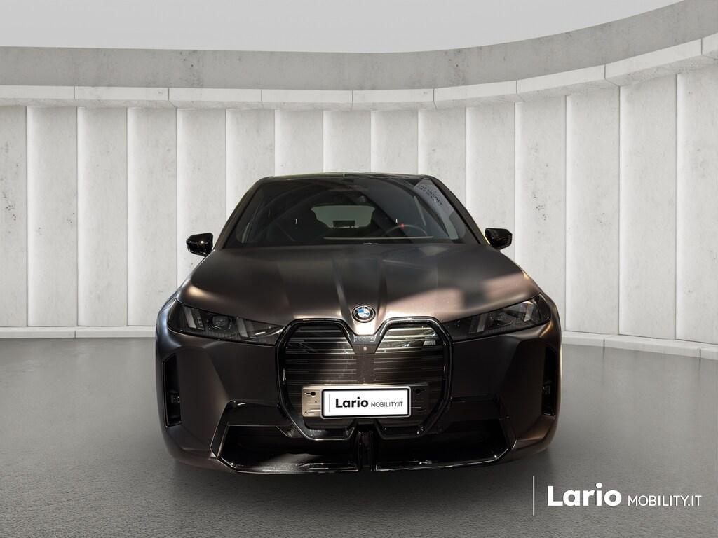 BMW iX M 70