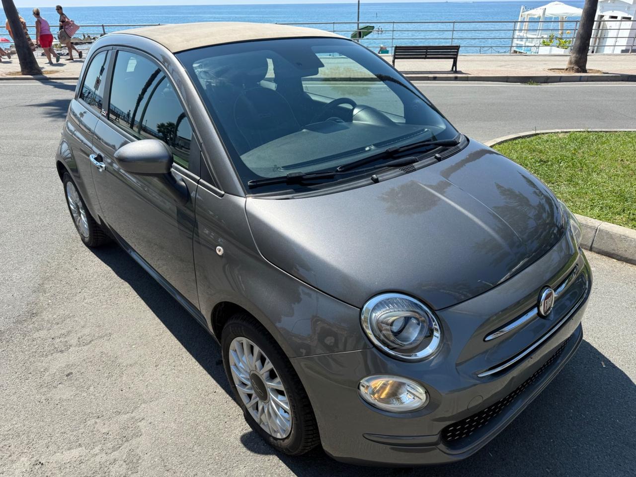 Fiat 500 C 1.0 Hybrid Lounge