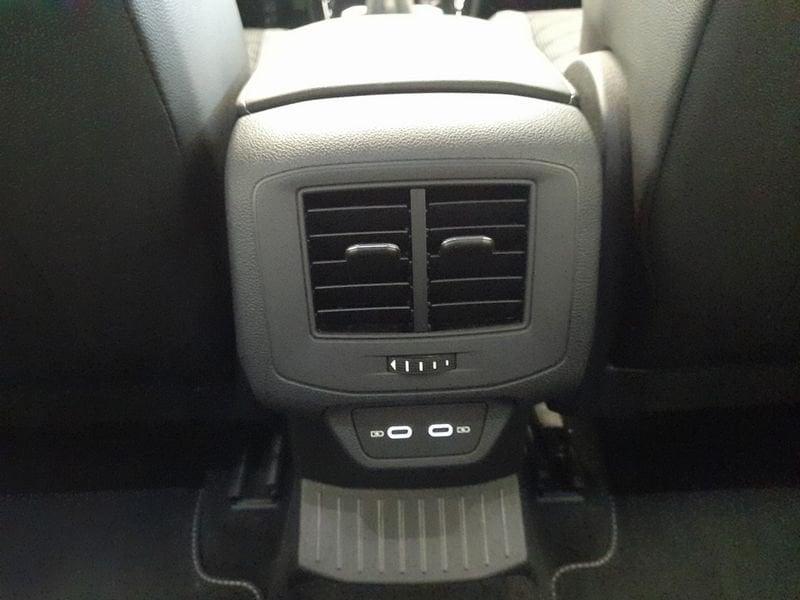Volkswagen T-Roc T-Roc 2.0 tdi R-Line 115cv