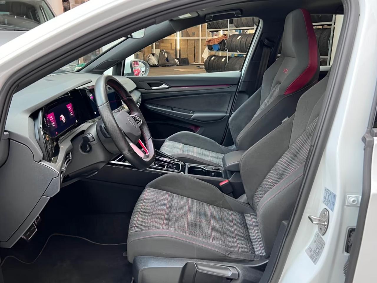 Volkswagen Golf GTI 2.0 TSI DSG TETTO TELECAMERA LED NAVI