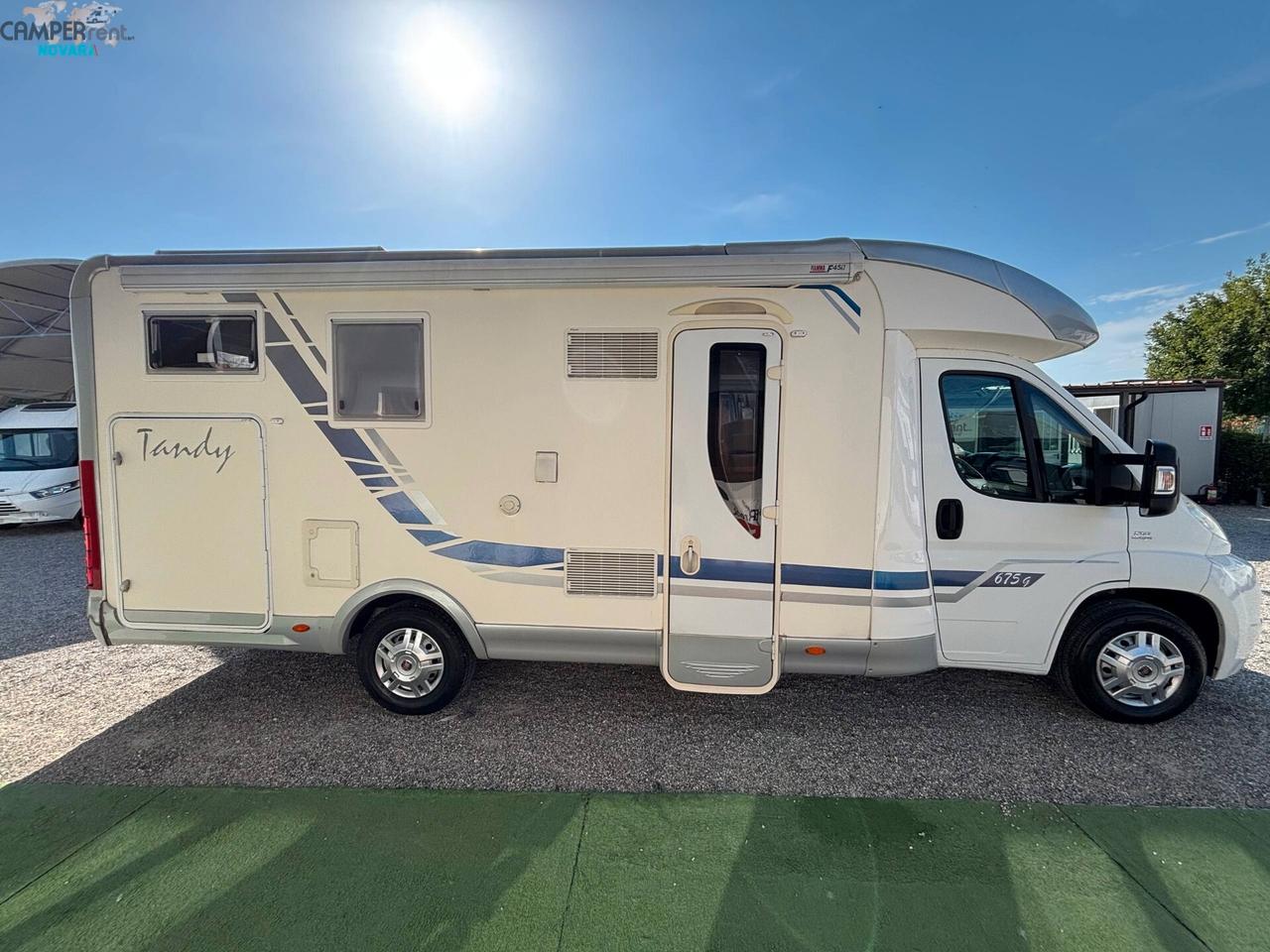 MCLOUIS TANDY 675G - Semintegrale con letto matrimoniale in coda ad altezza variabile