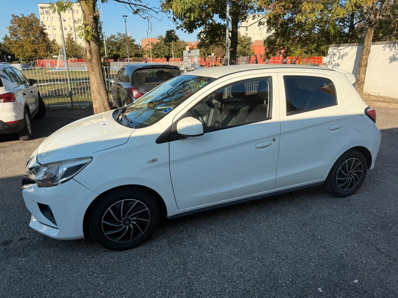 Mitsubishi Space Star 1.2 Intense