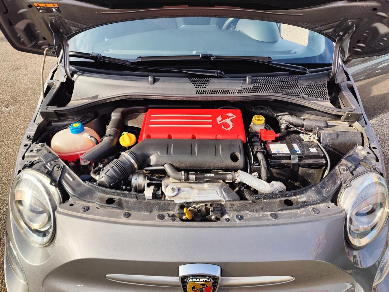 Abarth 595 1.4 Turbo T-Jet 165 CV