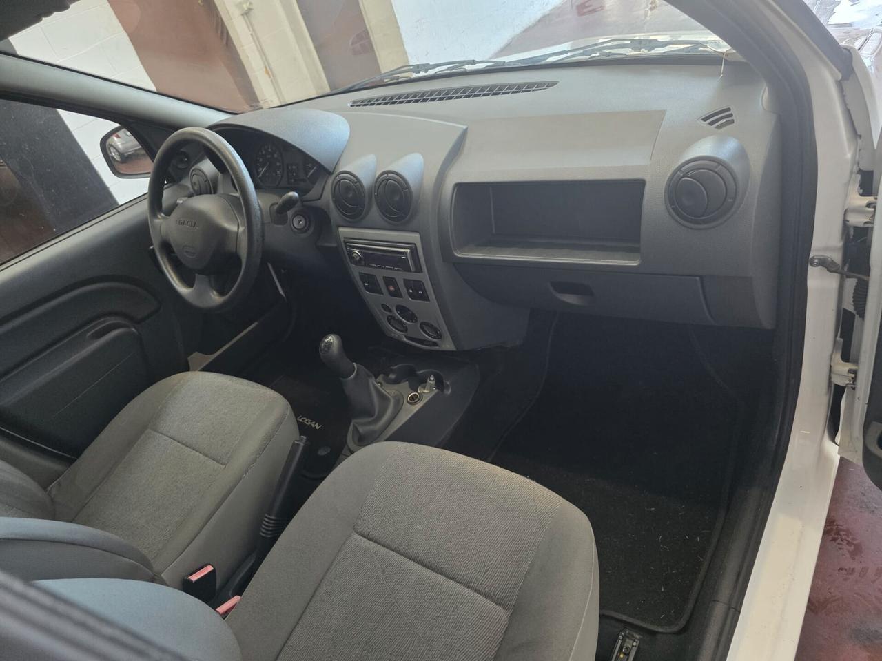 Dacia Logan Furgovan 1.6 GPL 60.000 km