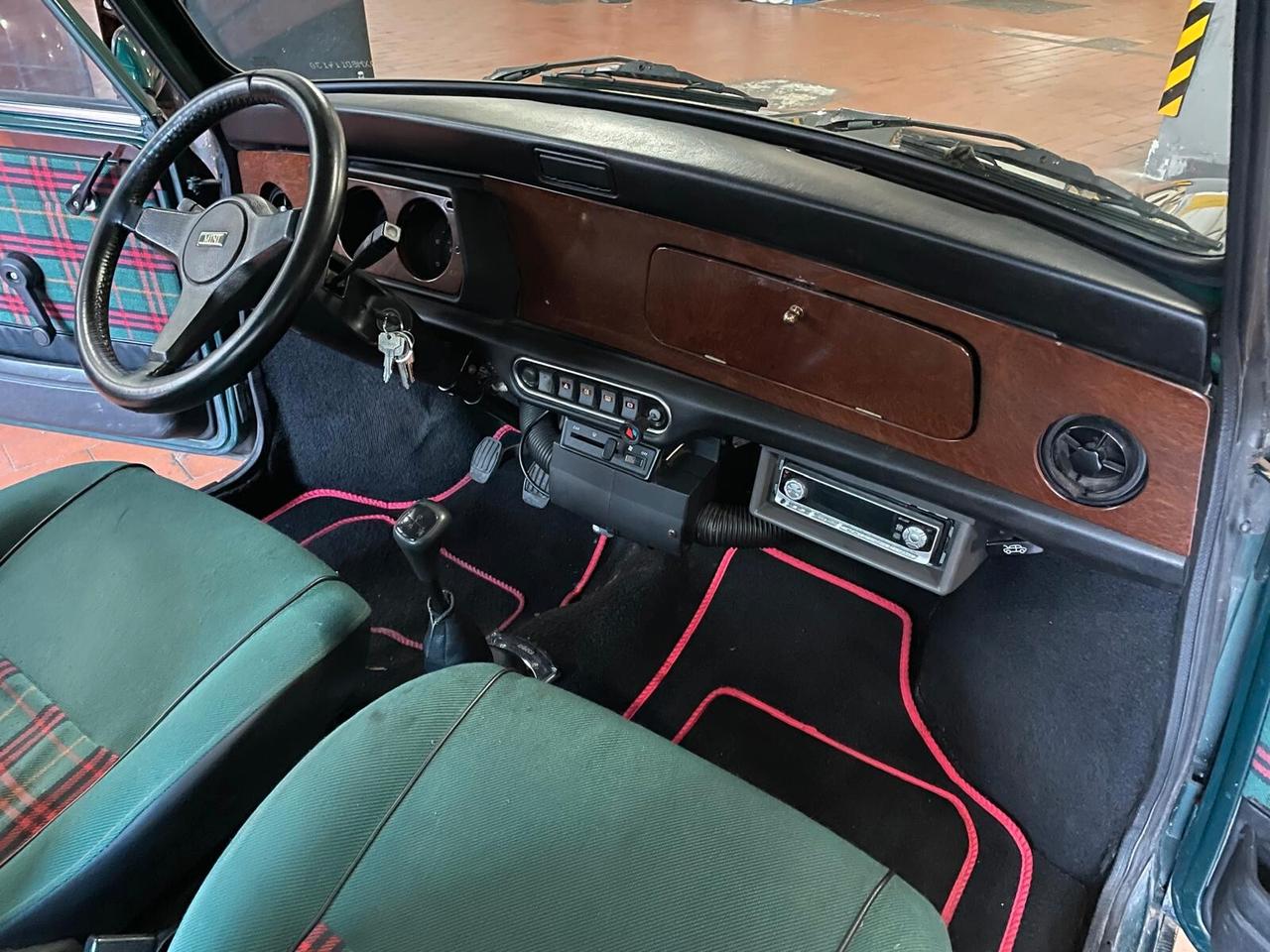 Rover Mini 1.3 Cat 35° ANNIVERSARIO