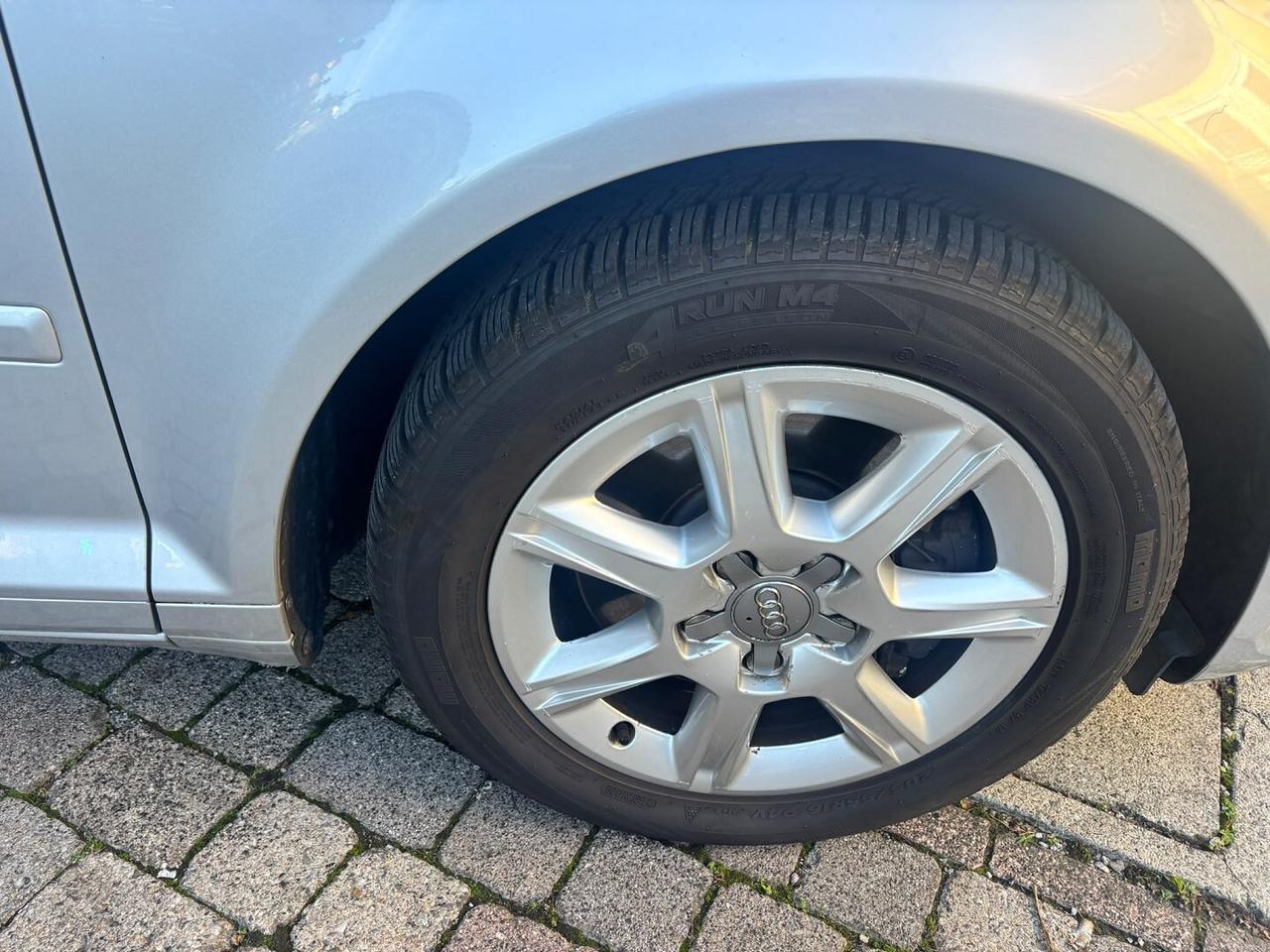 AUDI A 3 SPB 1.8 TFSI quattro Ambition