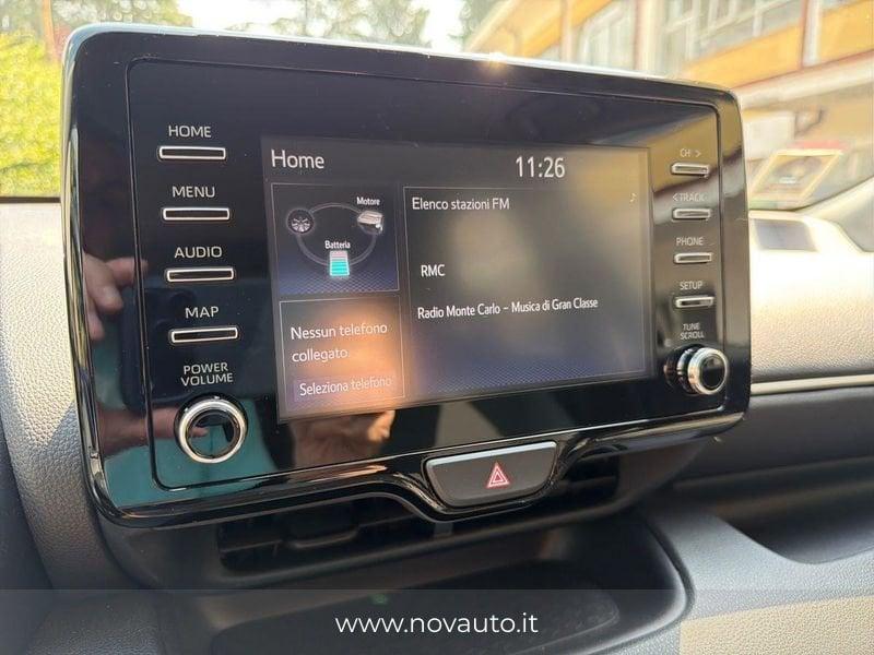 Toyota Yaris Hybrid Trend MY22