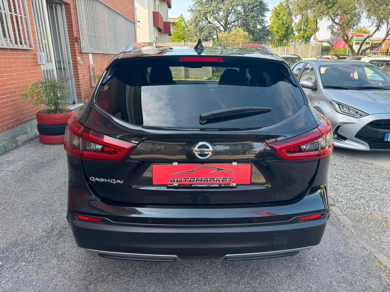 Nissan Qashqai 1.2 DIG-T 116CV N-Connecta