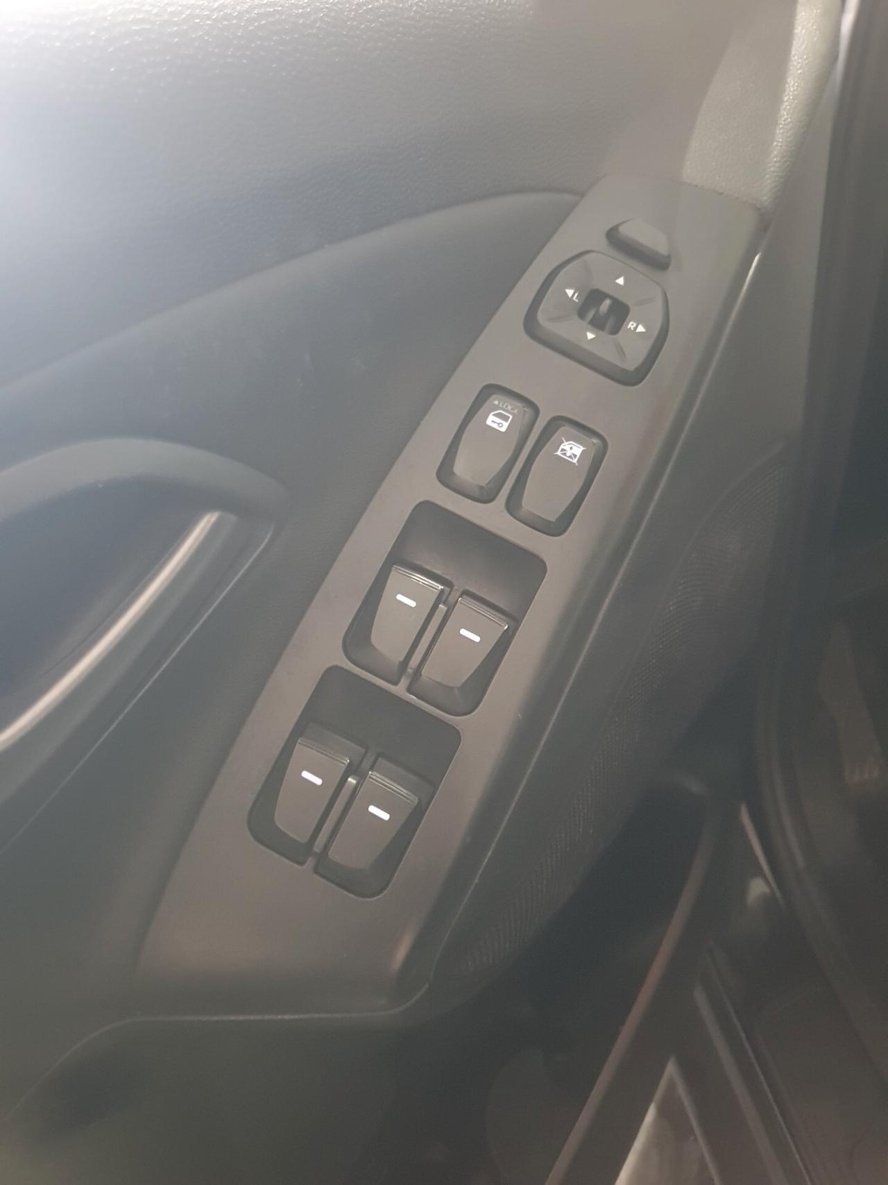 Hyundai iX35 1.7 CRDi 2WD Xpossible