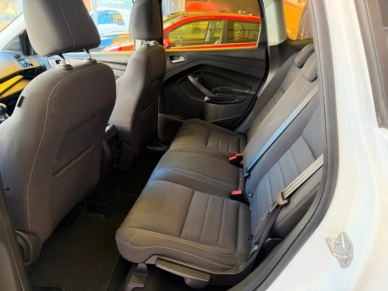 Ford Kuga 2.0cc diesel 12 mesi garanzia-2015