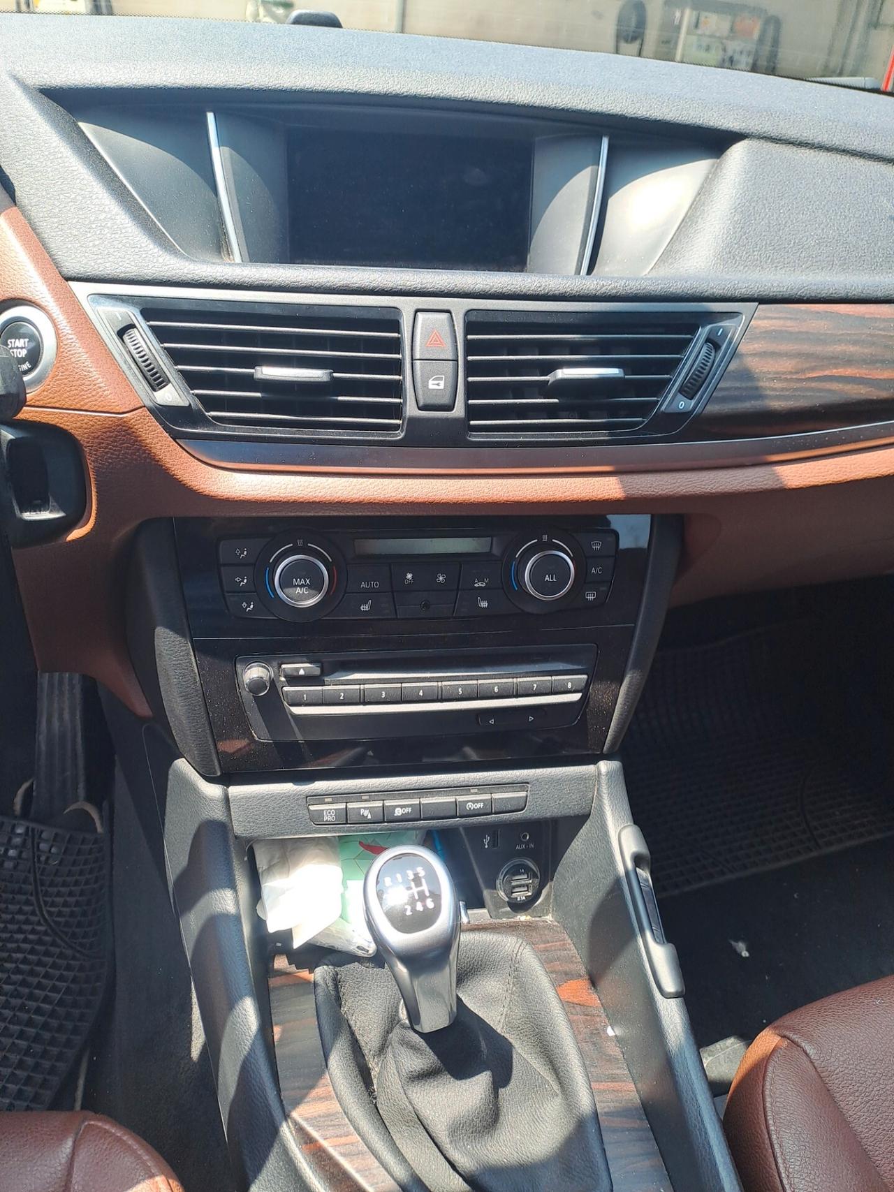 Bmw X1 sDrive18d X Line