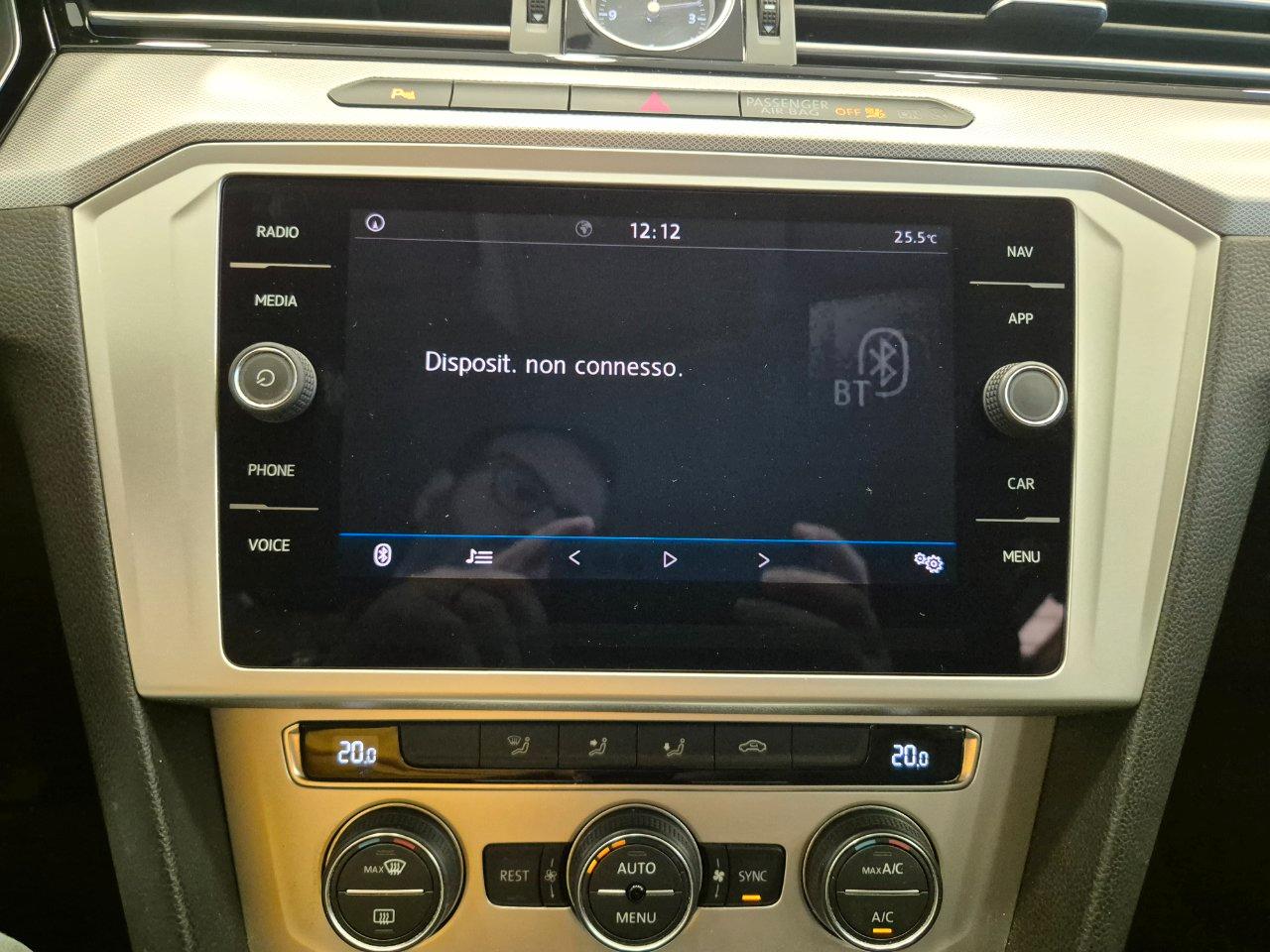 Volkswagen Passat Variant 1.6 tdi Business 120cv - NEOPATENTATI - ACC/Lim - Carplay - Sens. Park.