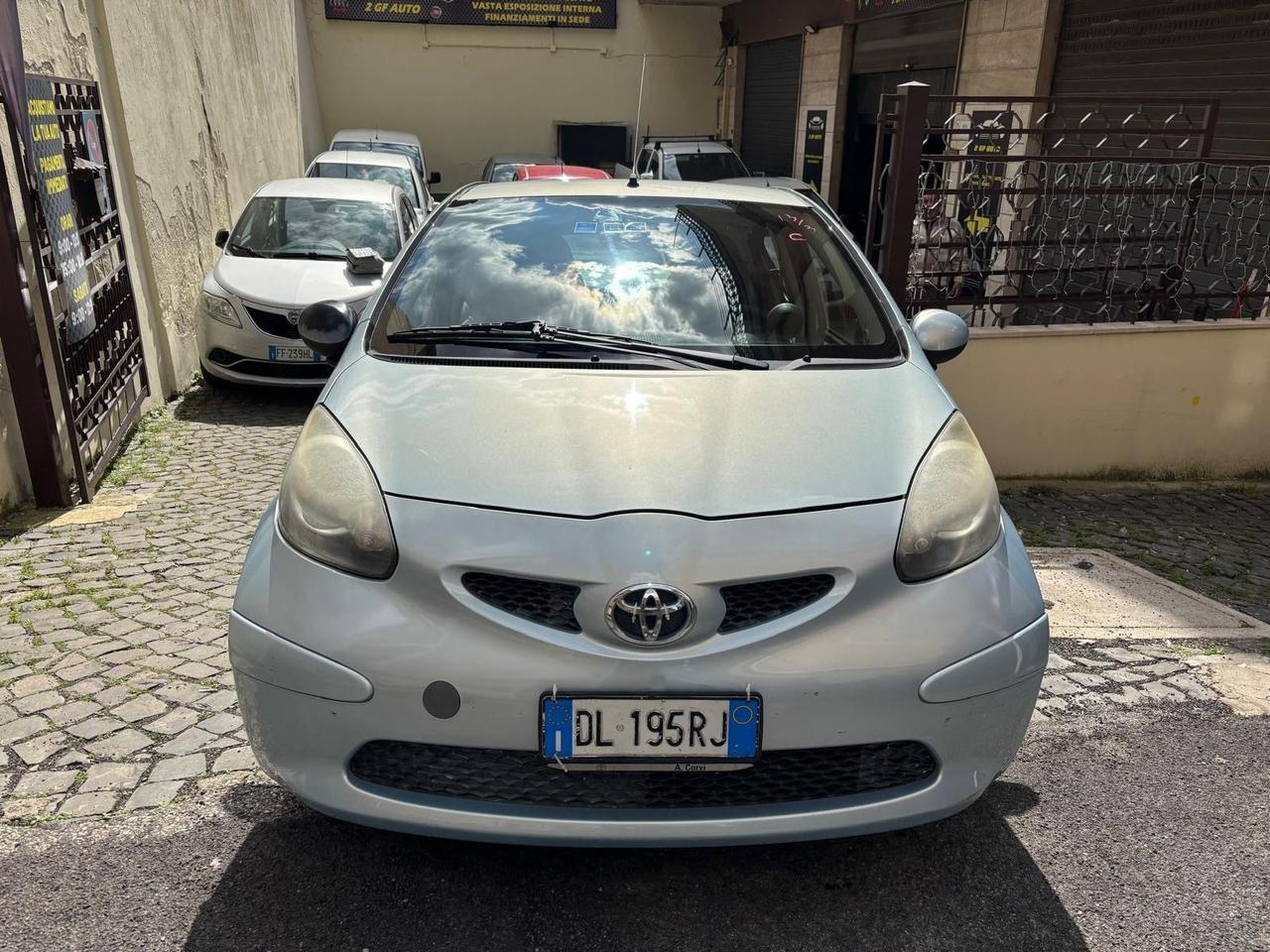 Toyota Aygo 1.0 12V VVT-i 5 porte Now