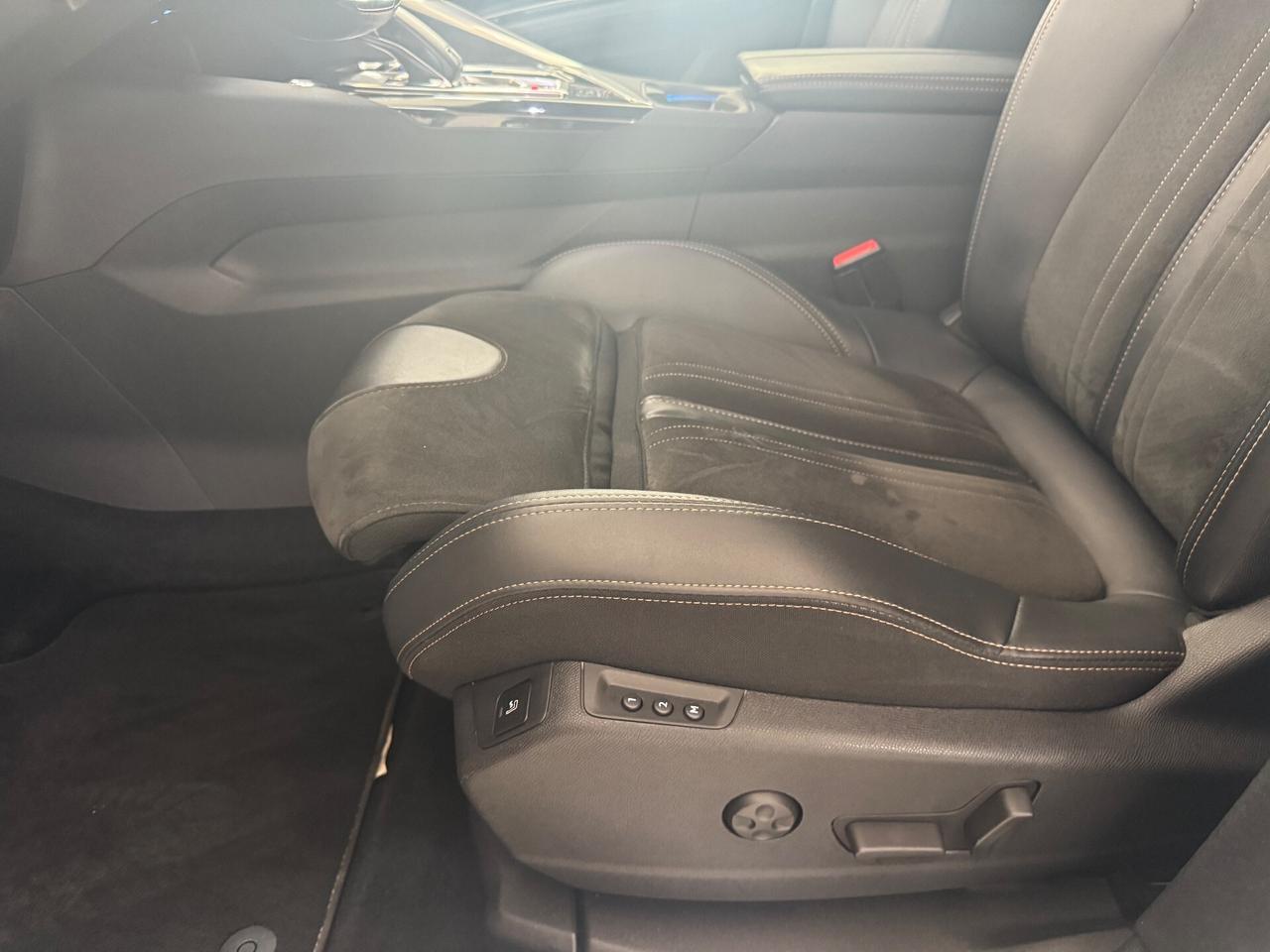 Peugeot 3008 BlueHDi 130 S&S EAT8 GT