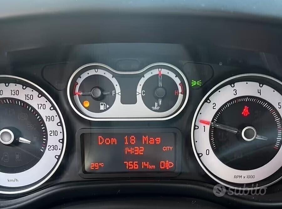 FIAT 500L 1,3 M.JET-UNICO PROPR-6B-3 REVISIONI