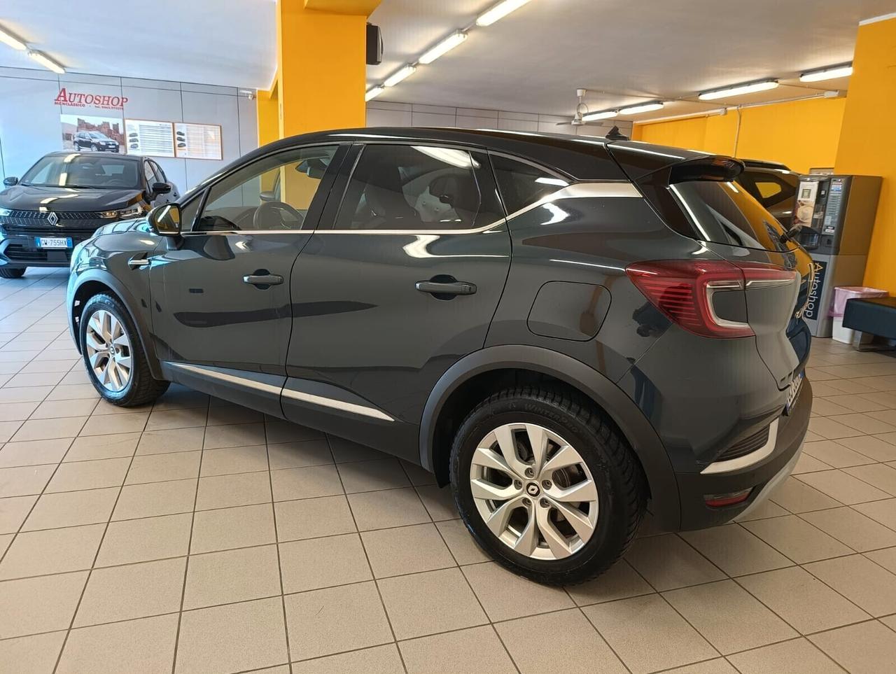 Renault Captur Plug-in Hybrid E-Tech 160 CV Intens