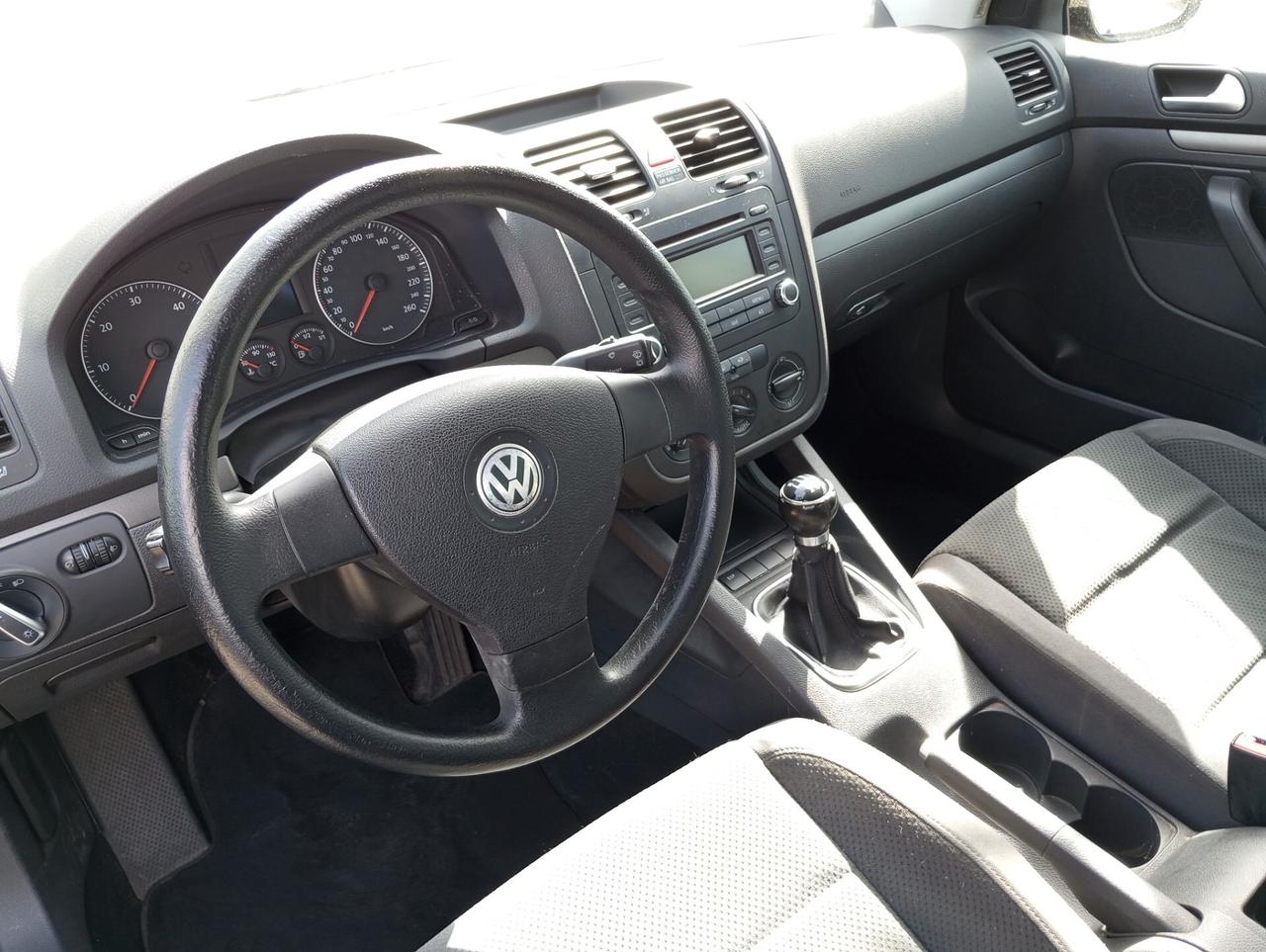 Volkswagen Golf 1.9 TDI DPF 5p. Sportline