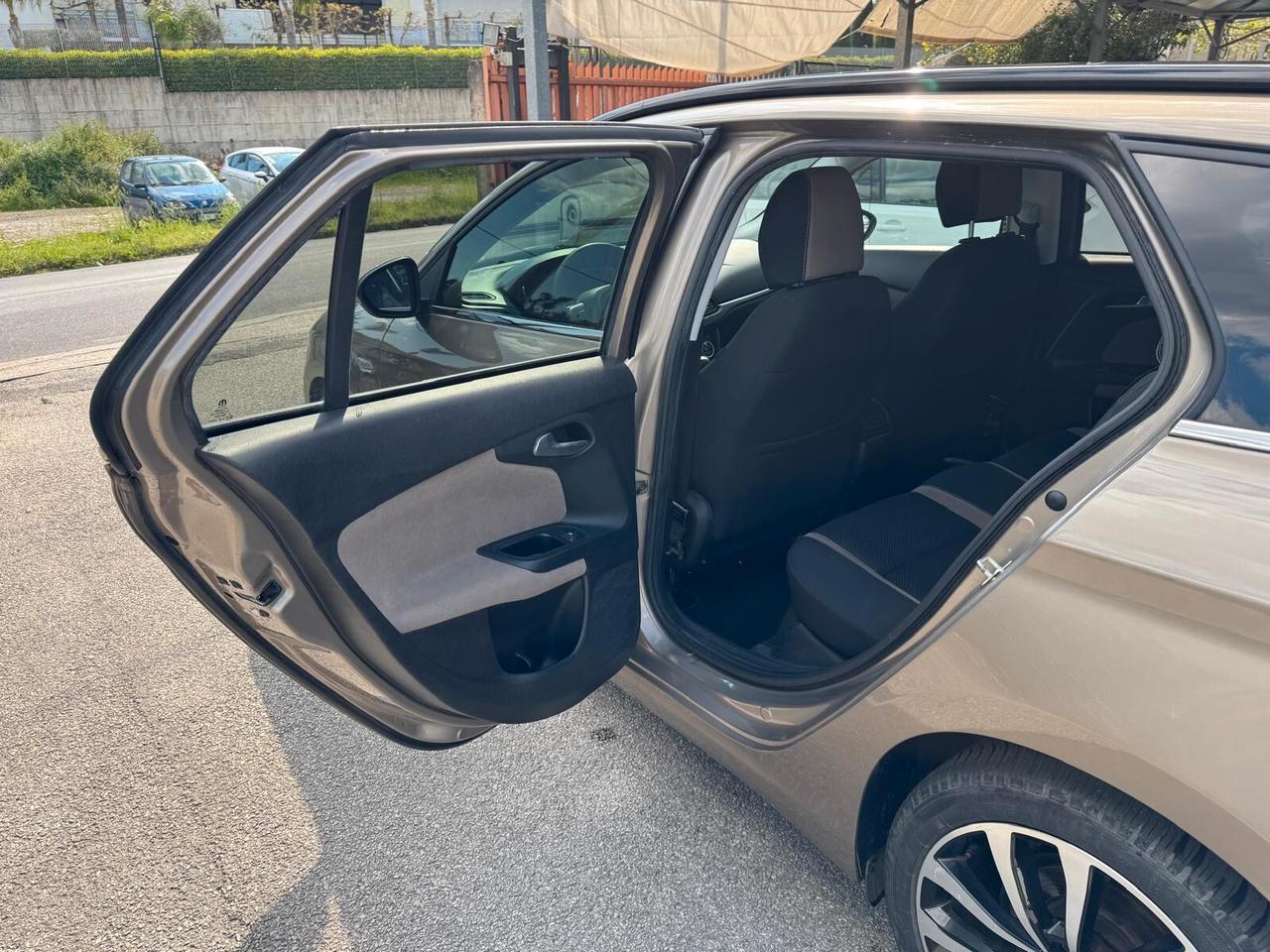 Fiat Tipo 1.4 SW Lounge GPL