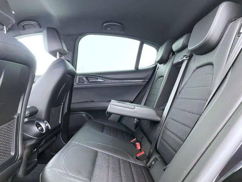 Alfa Romeo Stelvio 2.2 TD 160 CV Sprint AT8 RWD