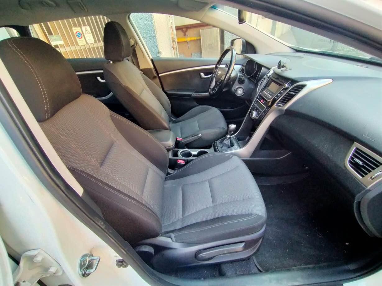 Hyundai i30 1.4 BENZINA EURO 6B