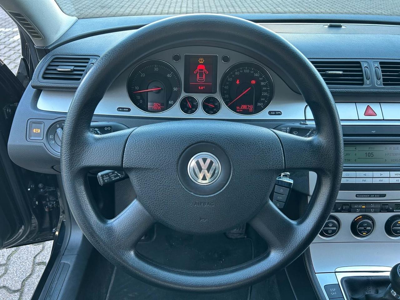 Volkswagen Passat Variant 2.0 tdi Comfortline dpf