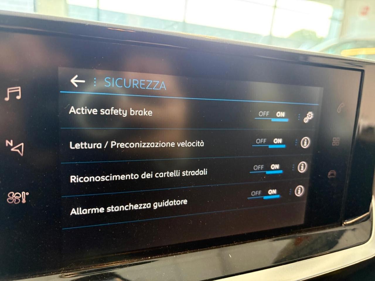 Peugeot 208 ACTIVE PACK PureTech 75 5 porte SPOTICAR
