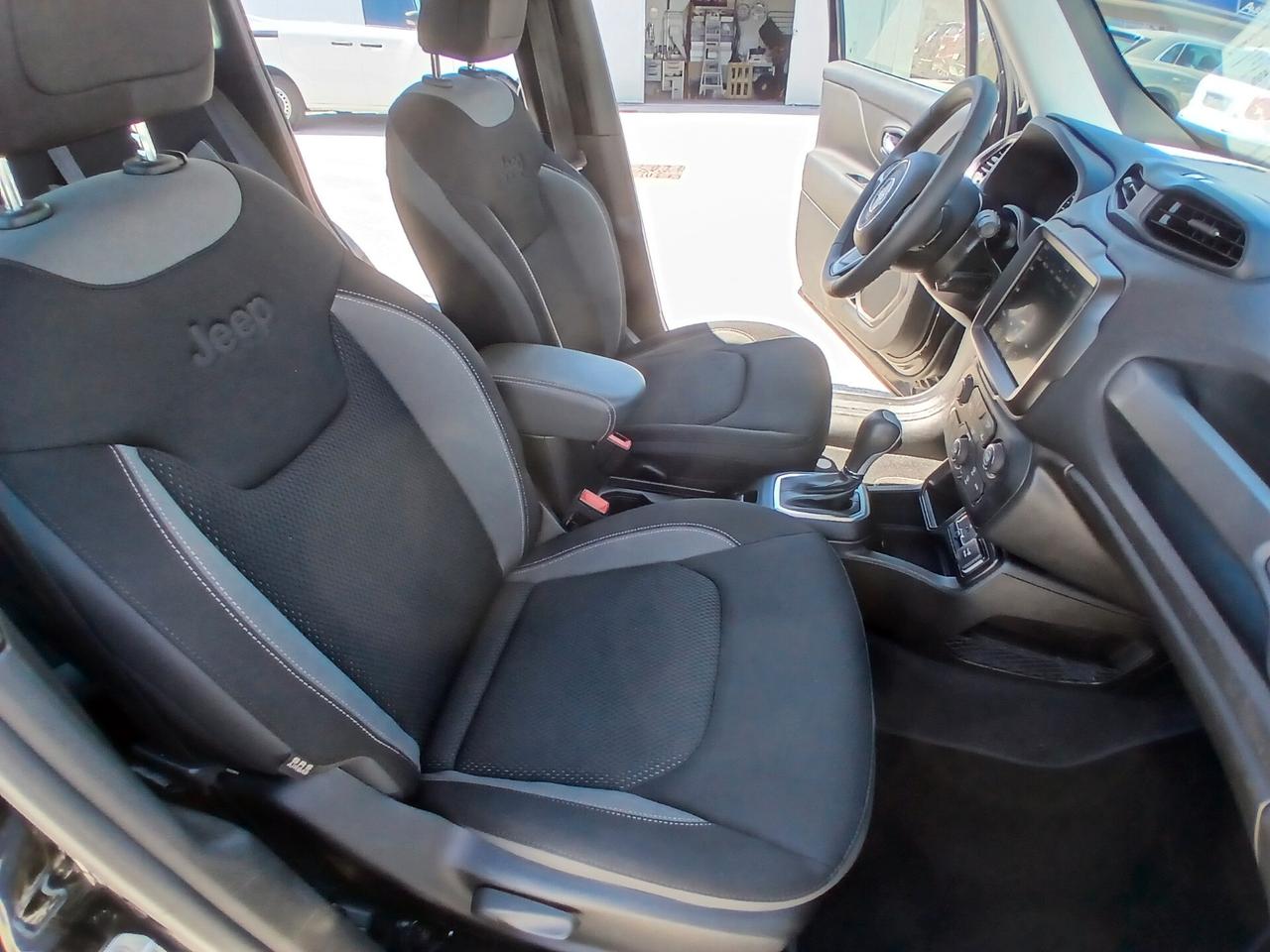 Jeep Renegade 1.5 TURBO T4 MHEV 2023