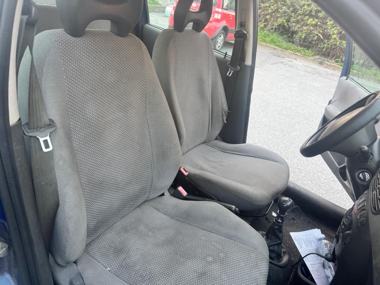 Fiat Punto 1.2i cat 5 porte (SU APPUNTAMENTO)