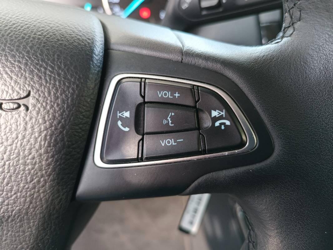 Ford EcoSport 125cv Titanium