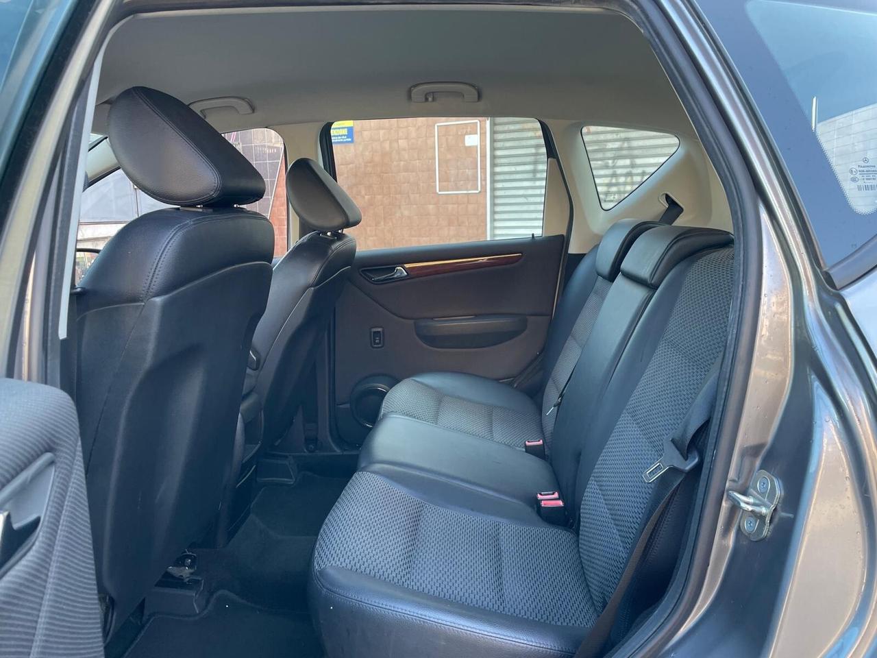 Mercedes-benz A 180 Restayling BlueEFFICIENCY Executive Full