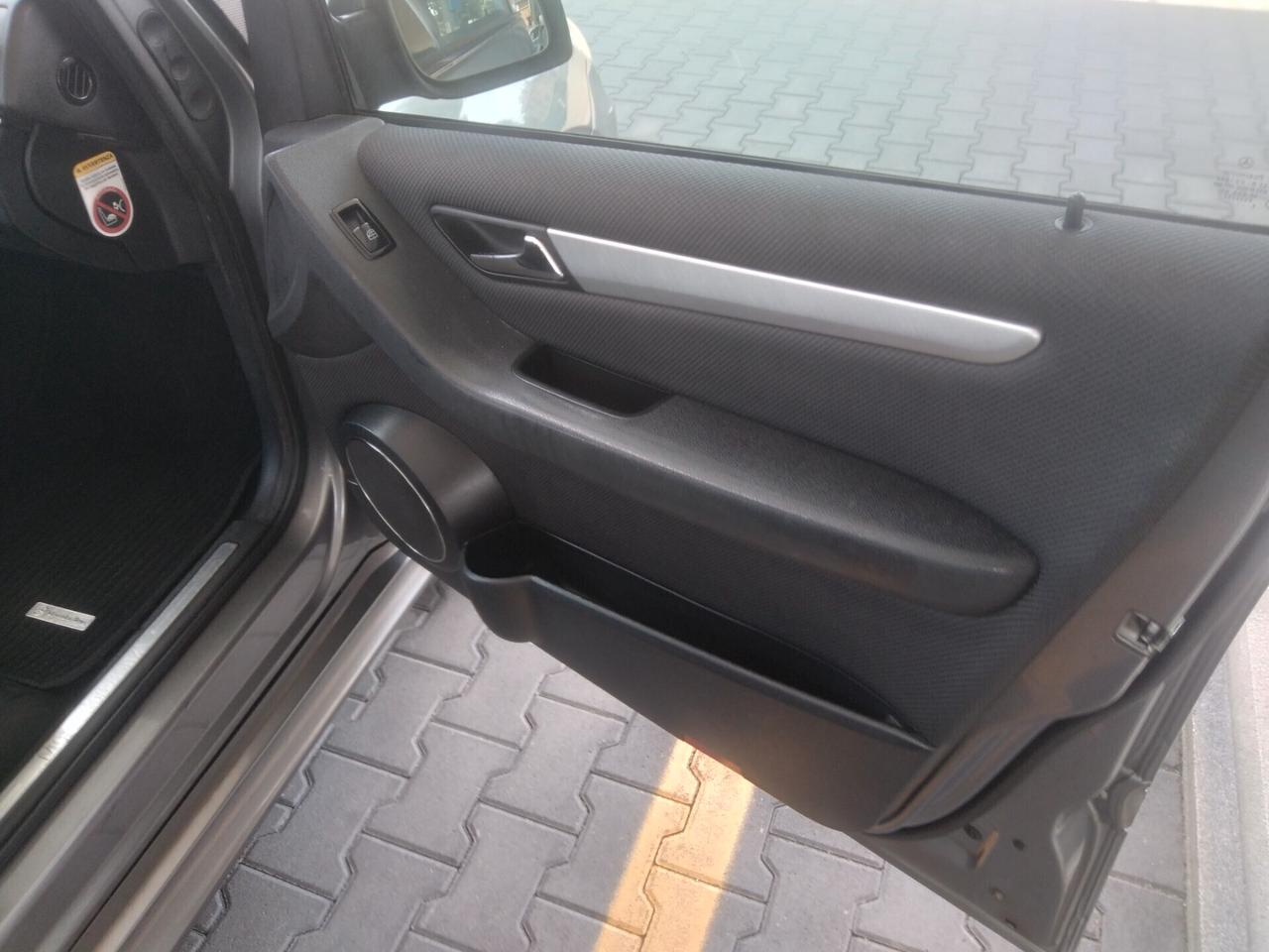 Mercedes-benz B 180 BlueEFFICIENCY Sport x neopatentati