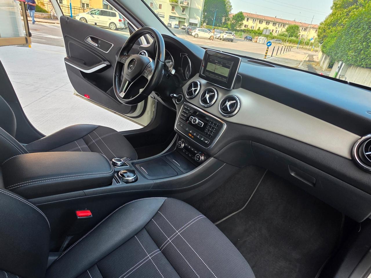 Mercedes-benz GLA 220 d Automatic 4Matic Enduro Activity