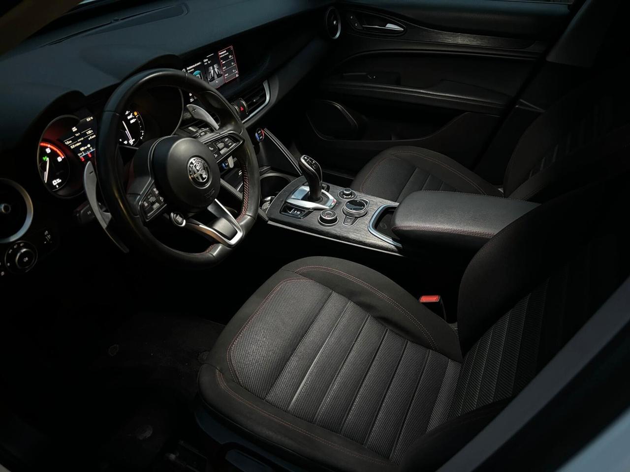 Alfa Romeo Stelvio 2.2 Turbodiesel 160 CV AT8 RWD Business 2021