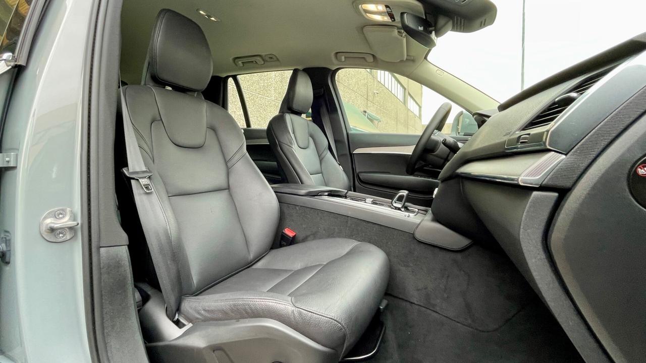 VOLVO XC 90 B5D 2.0 AWD ULTIMATE BRIGHT 235CV - 7 POSTI, PELLE, FULL LED