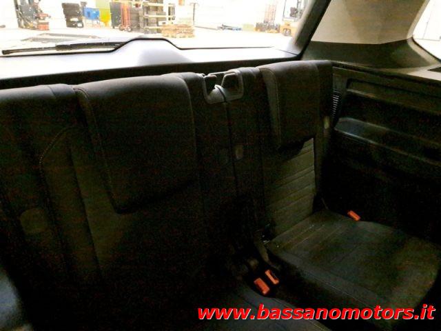 VOLKSWAGEN Touran 2.0 TDI 150 CV SCR DSG Executive BMT in arrivo