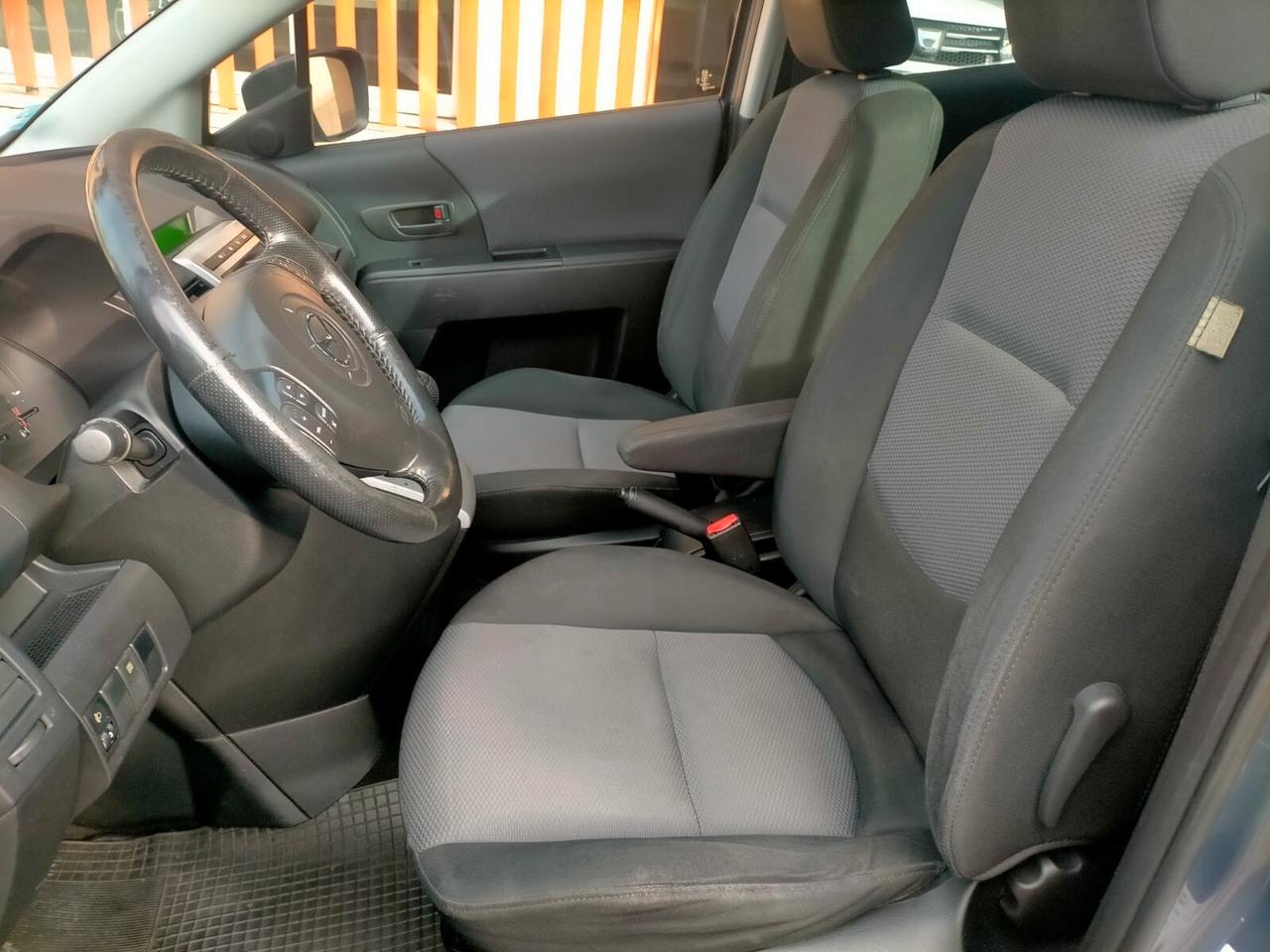 Mazda 5 2.0 MZ-CD 16V 110CV 7 POSTI