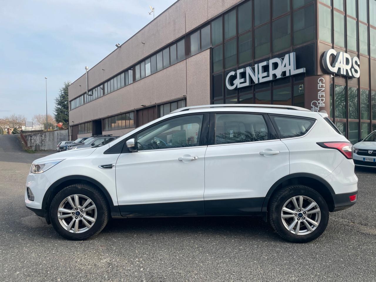 Ford Kuga 1.5 TDCI 120 CV S&S 2WD Titanium